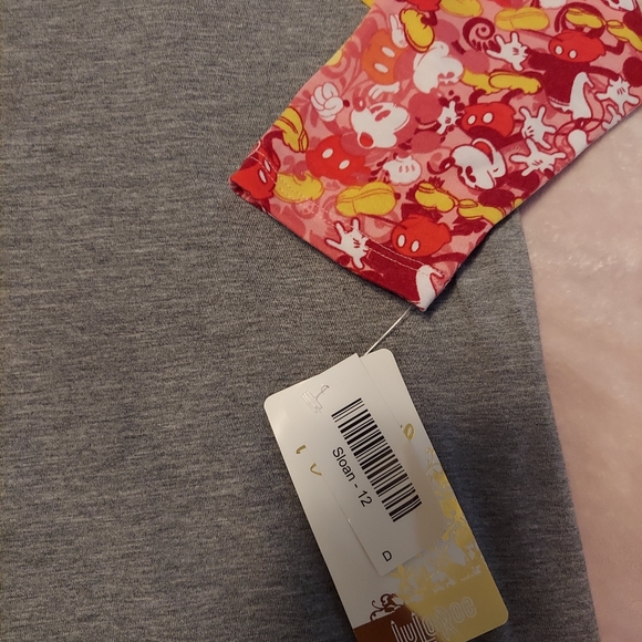 SOLD Kids Unisex Disney Sloan New - Picture 2 of 3